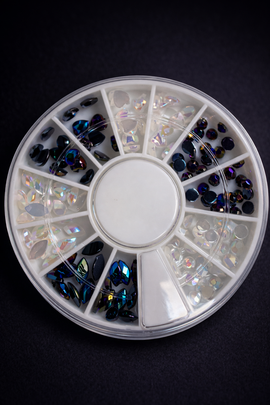 Queen - Heart and Tear Drops Gems - Stones18