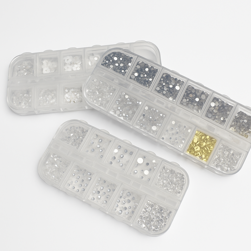 Queen - Assorted Rhinestones - Stones 93