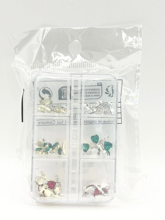 Queen - Nail Charms 10pc - #047 Assorted Hearts with Crystals