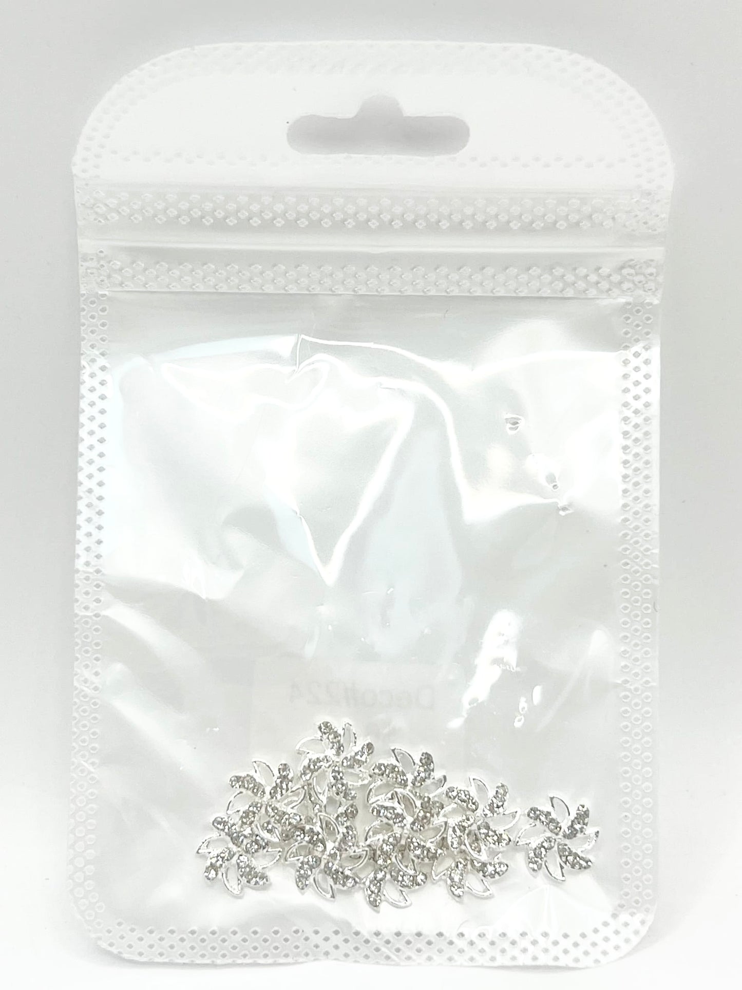 Queen - Nail Charms 10pc - #224 Silver Crystal Fans