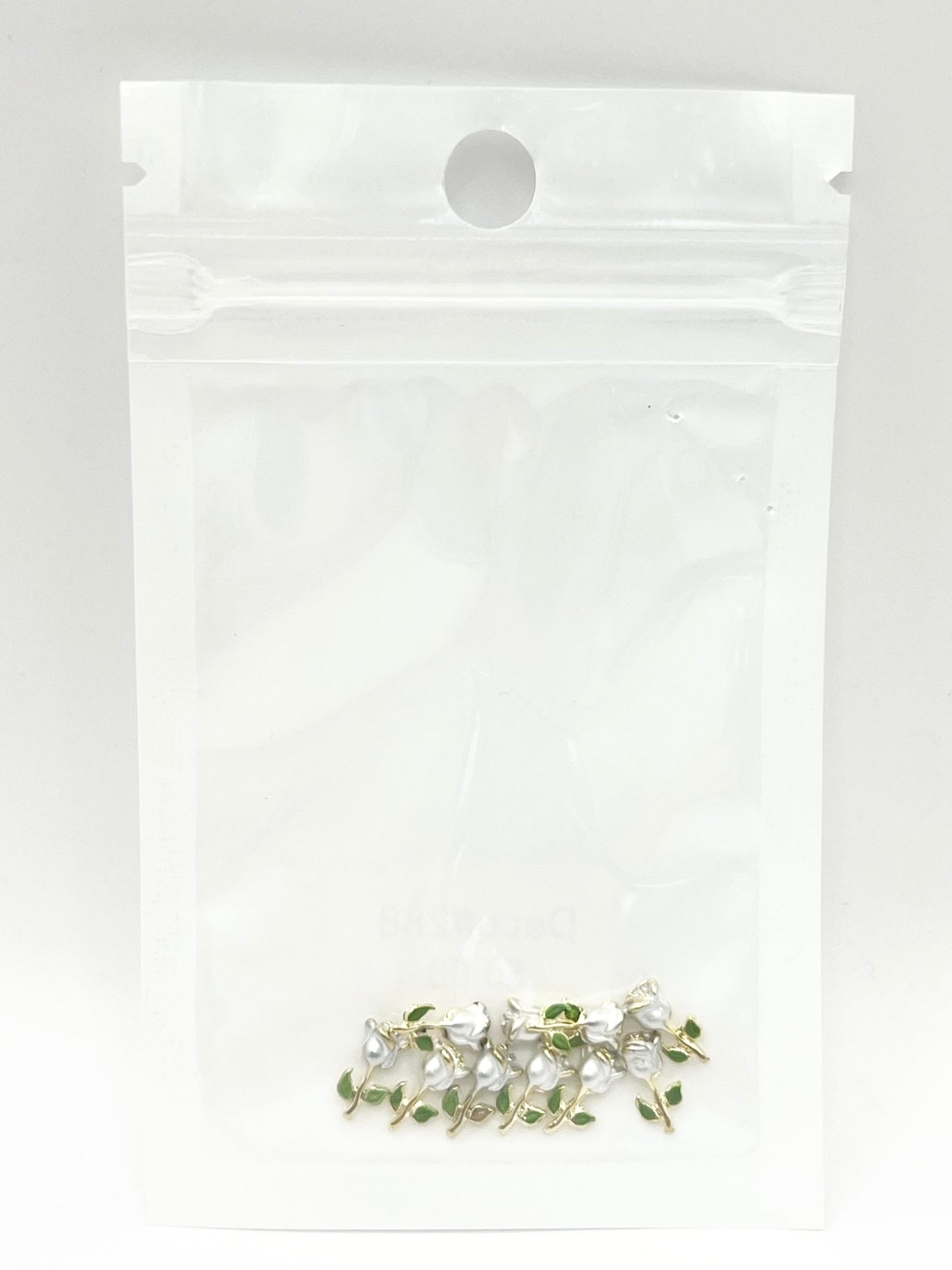 Queen - Nail Charms 10pc - #288 Gold Glossy White Roses