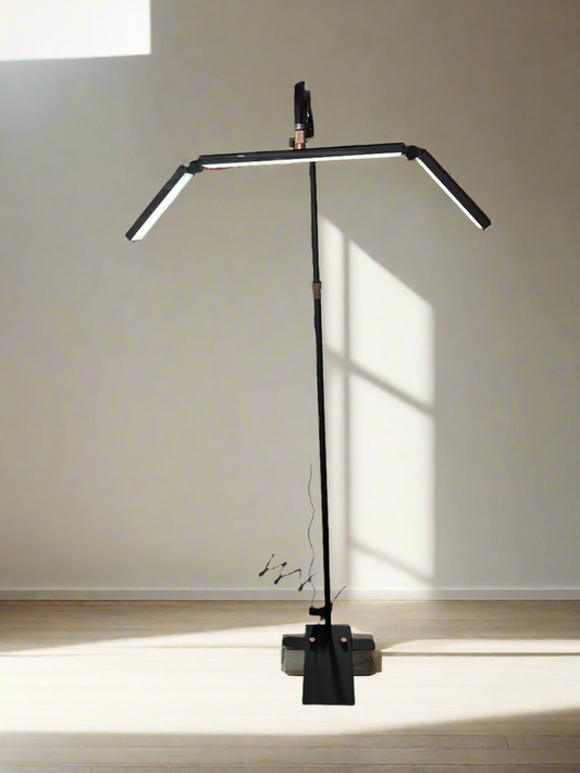 Led Light with Stand (Black)