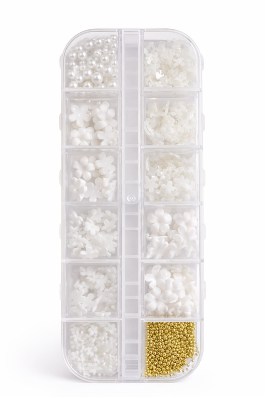 Queen - Bows - Pearls- Beads - #19