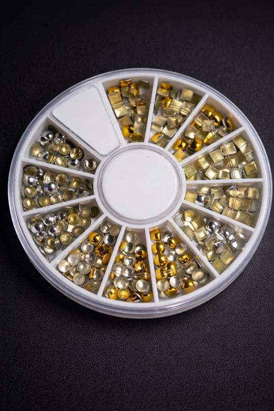 Queen - Round and Square Metal Deco- Stones33