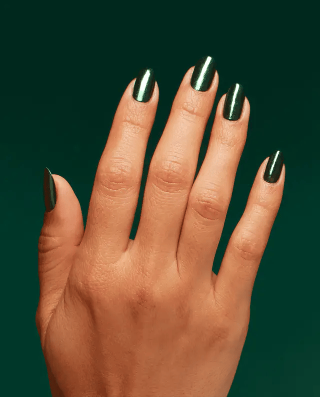 OPI - Q01 Peppermint Bark and Bite (Polish)