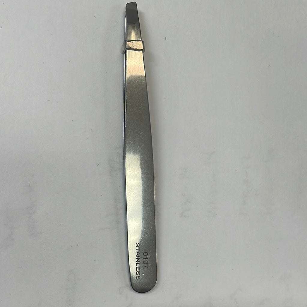 Body Toolz CS0107 Slanted Tip Tweezers Queen Nails & Beauty Supplies