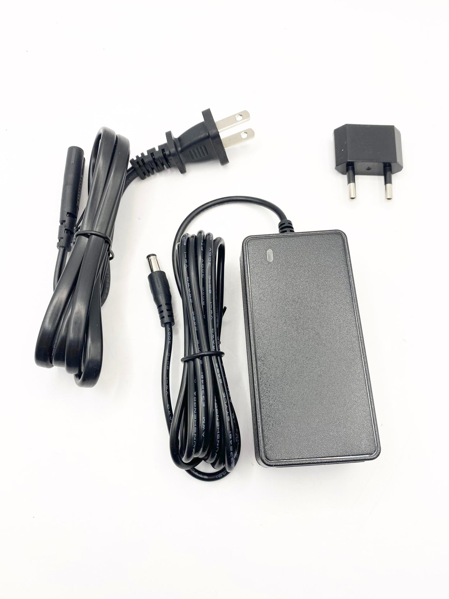 Kupa - ManiPro Passport - Power Chord With Plug
