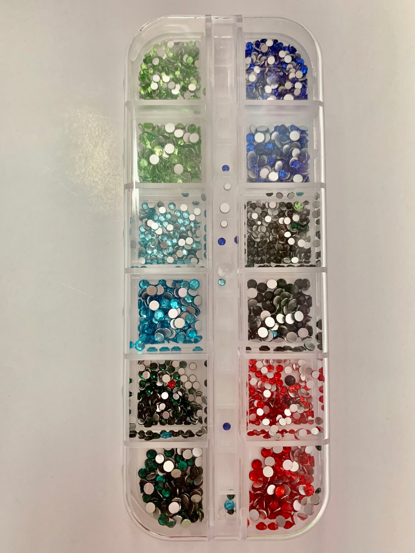 Queen - Assorted Rhinestones - Stones06