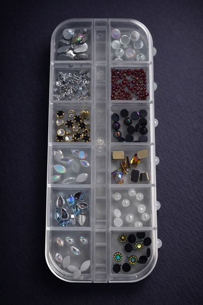 Queen - Rhinestones Mix Variety - #53
