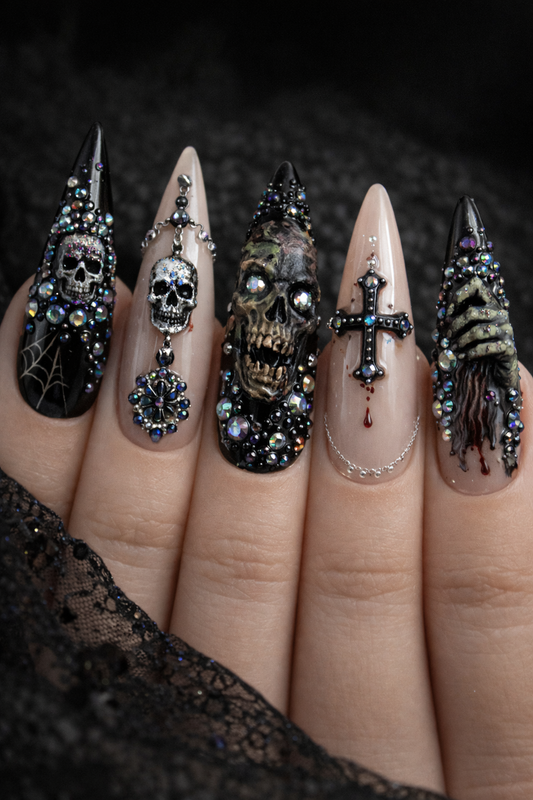 Queen - Black Fluorescent Pearls - #05