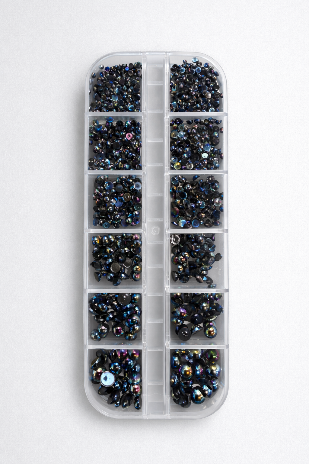 Queen - Black Fluorescent Pearls - #05