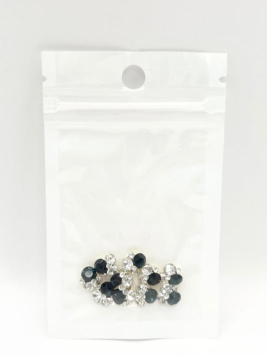 Queen - Nail Charms 10pc - #194 Gold Black & White Crystal Clusters