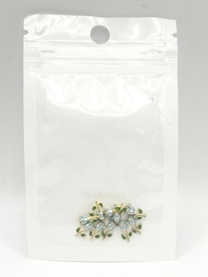 Queen - Nail Charms 10pc - #295 Gold Blue Roses