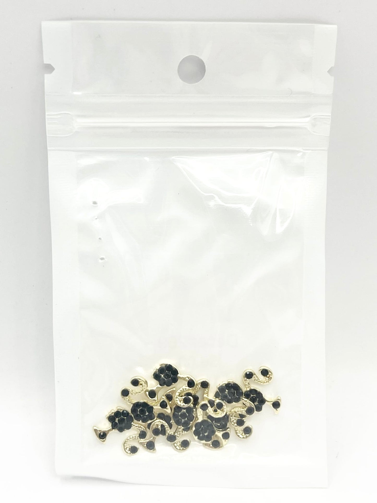 Queen - Nail Charms 10pc - #269 Gold Black Barbies