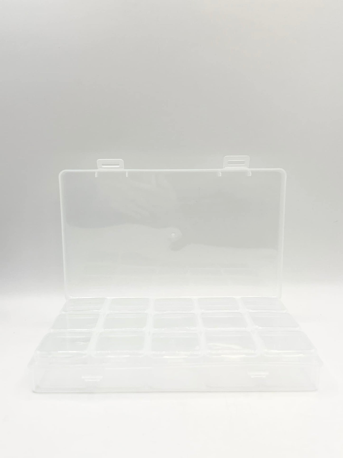 Queens - Stone Box 15 Grid