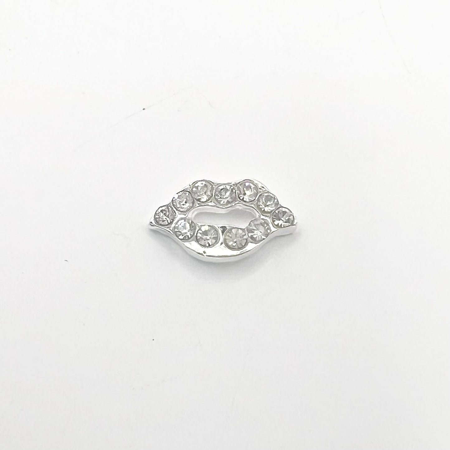 Queen - Nail Charms 10pc - #250 Silver Crystal Lips