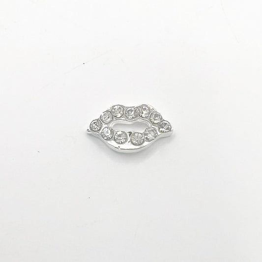 Queen - Nail Charms 10pc - #250 Silver Crystal Lips