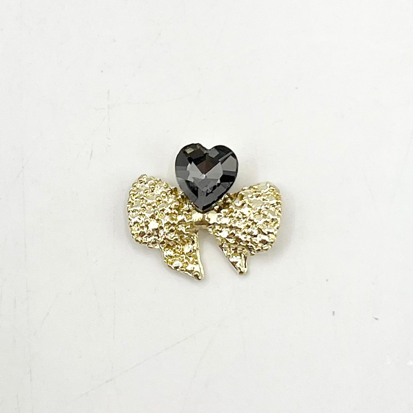 Queen - Nail Charms 10pc - #170 Gold Bows with Smoky Heart Gem