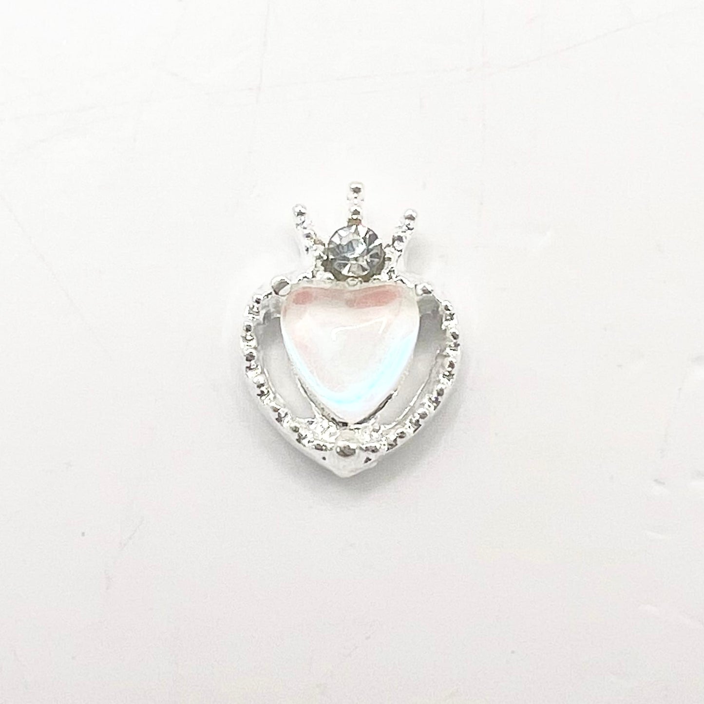Queen - Nail Charms 10pc - #373 Silver Light Pink Iridescent Small Hearts with Crown