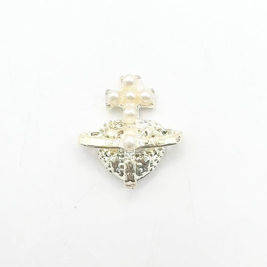 Queen - Nail Charms 10pc - #376 Gold Heart Pearl Crosses