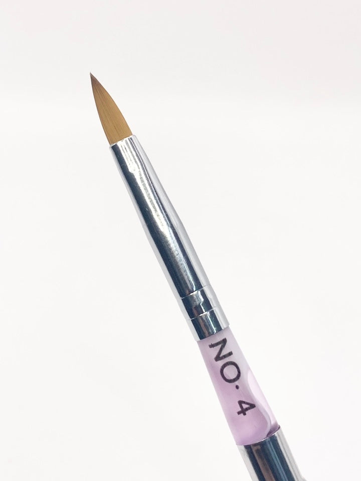 Queens - #4 Metal 3D Brush