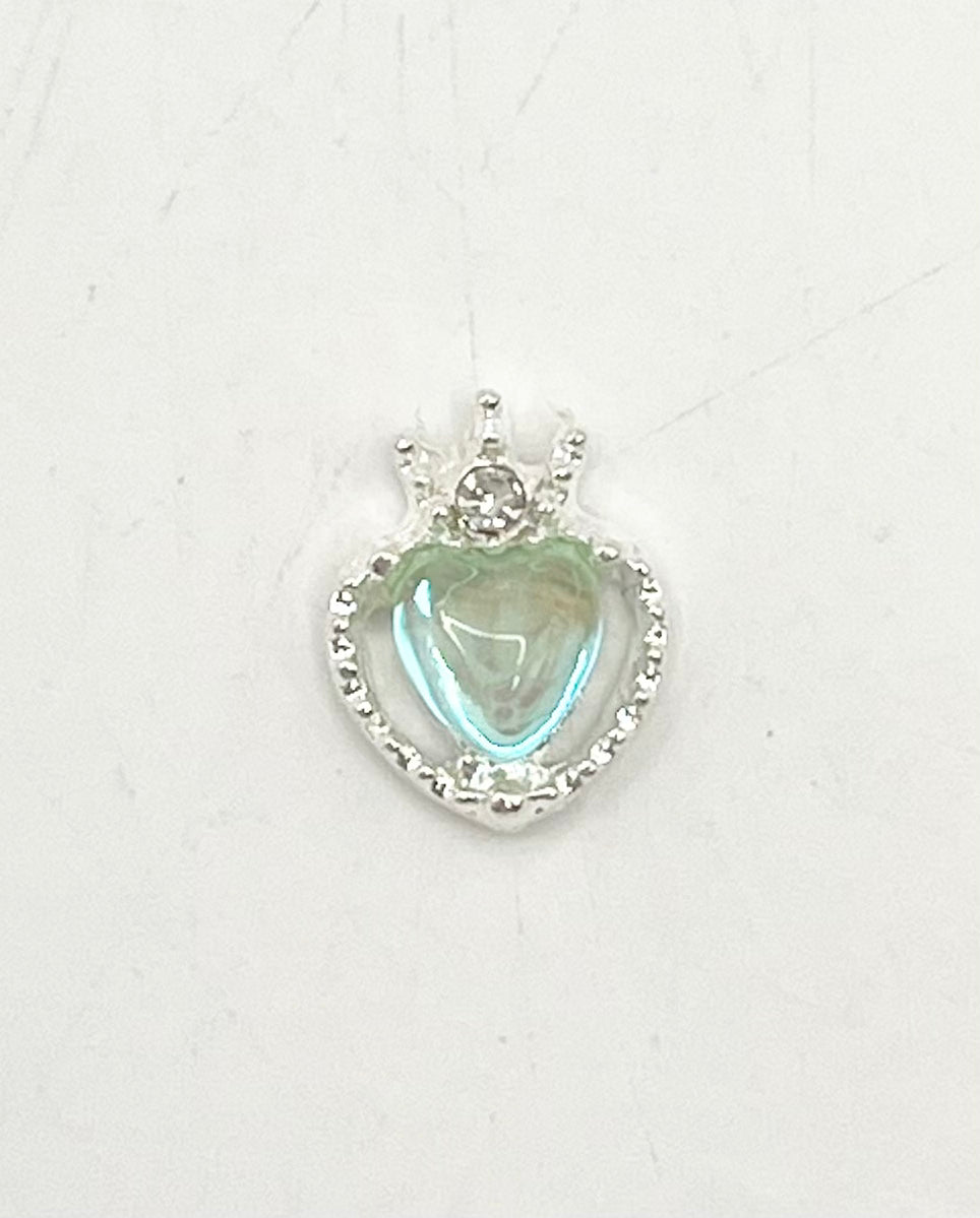 Queen - Nail Charms 10pc - #173 Silver Teal Iridescent Small Hearts with Crown