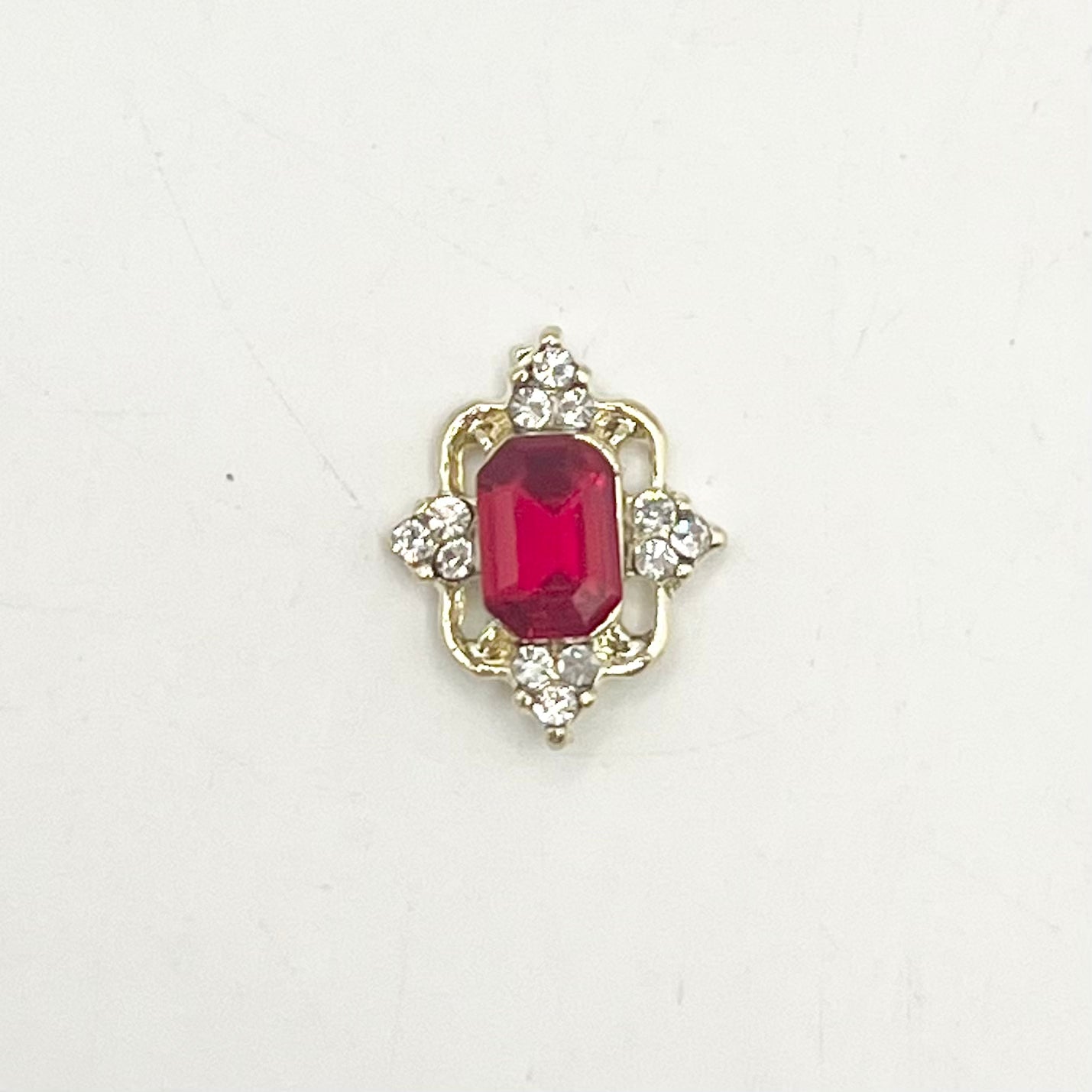 Queen - Nail Charms 10pc - #178 Gold Square Rubies with Arrow Crystals
