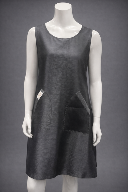 Therapispa - Apron Round Neck W/Button - Gray