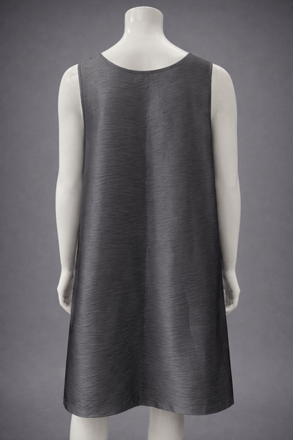 Therapispa - Apron Round Neck W/Button - Gray