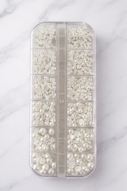 Queen - White Pearls - #04