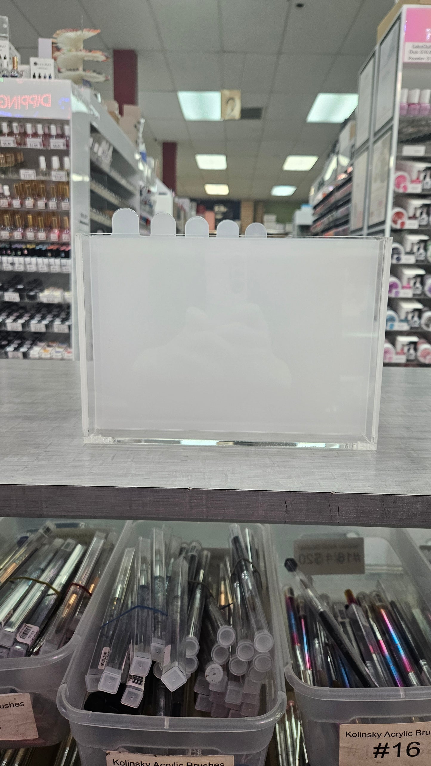 Fierce Beauty - Nail Art Display (5 Divider)