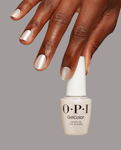 OPI - S037 Hands In The Clouds (Gel)(OPI Spring 2025)