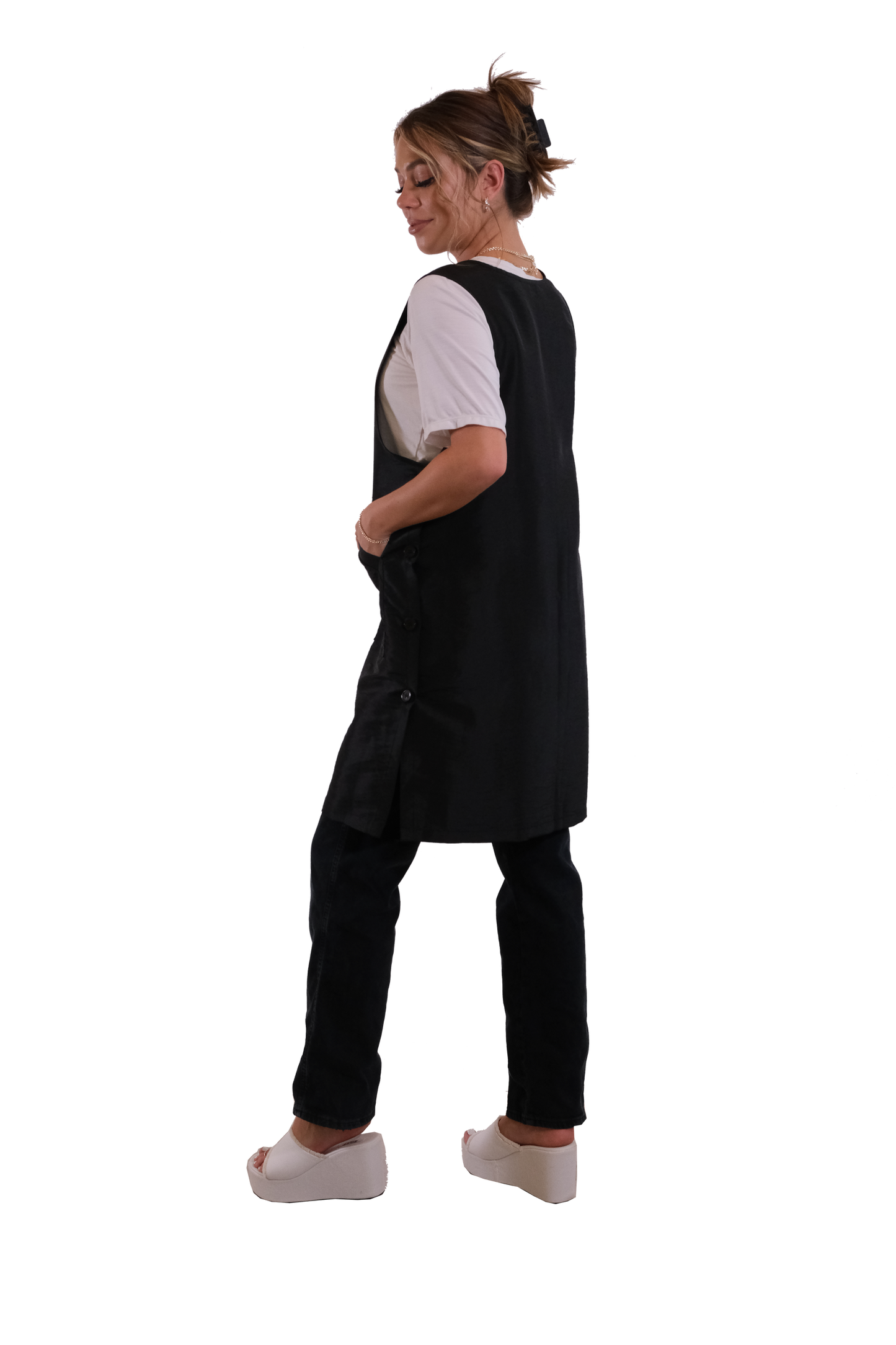 Therapispa - Apron Round Neck W/Button - Black