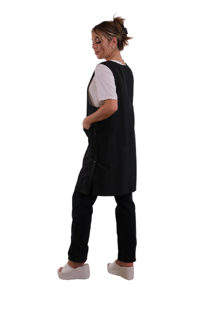 Therapispa - Apron Round Neck W/Button - Black