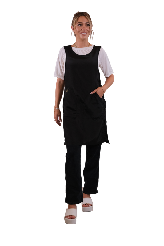 Therapispa - Apron Round Neck W/Button - Black