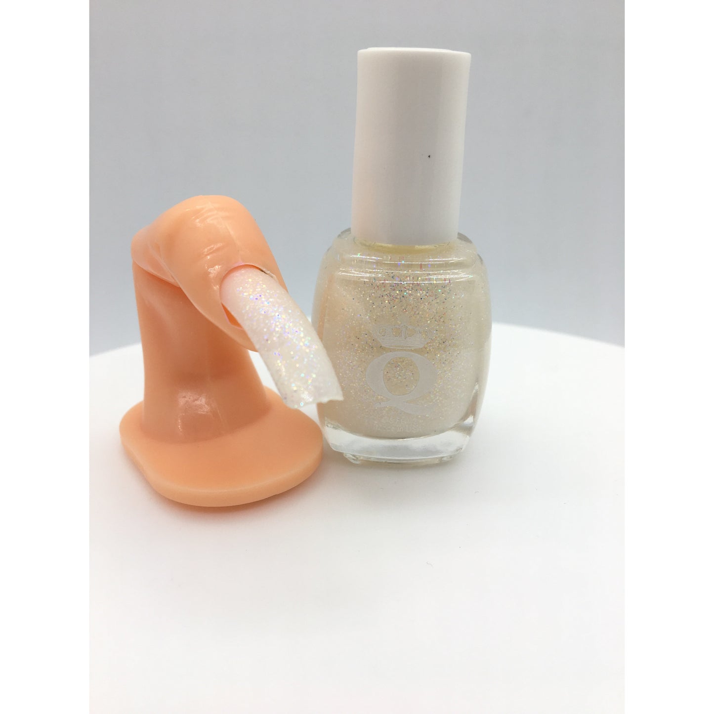 QUEEN  POLISH - 032 DIVA