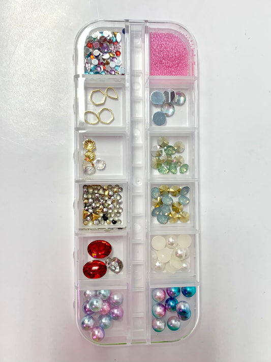 Queen - Assorted Rhinestones - Stones64