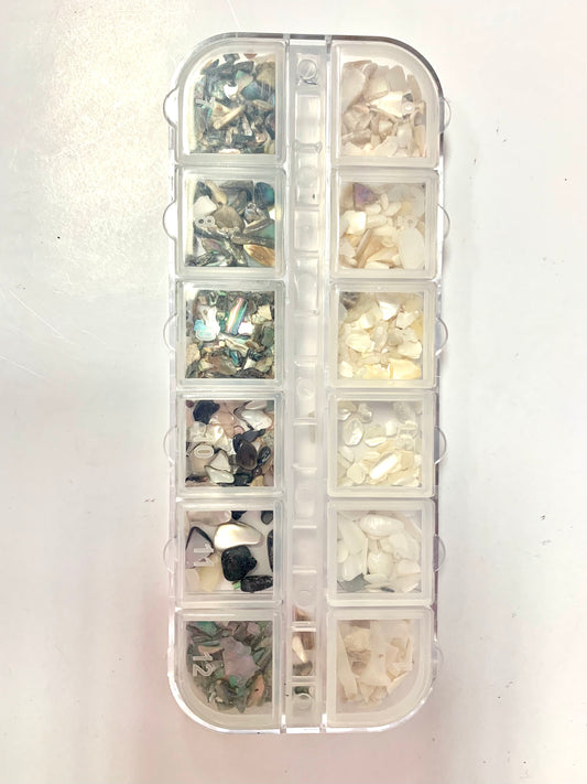 Queen - Assorted Rhinestones - Stones65