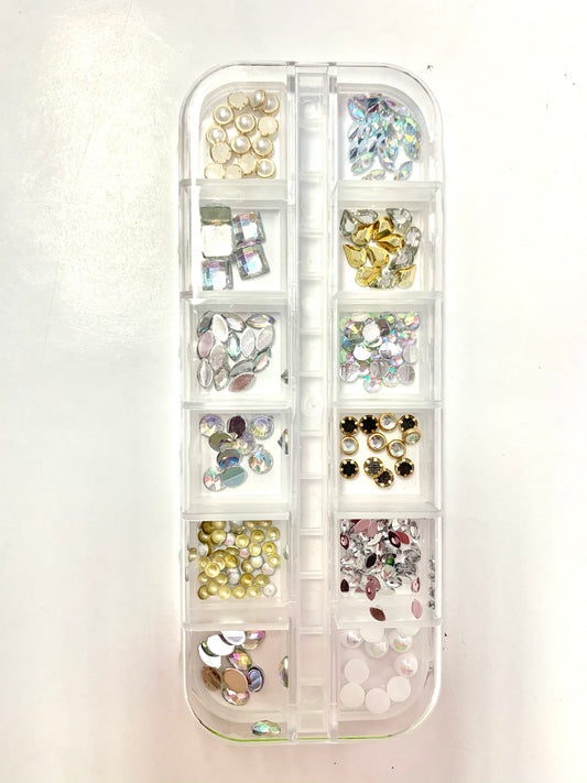 Queen - Assorted Rhinestones - Stones67