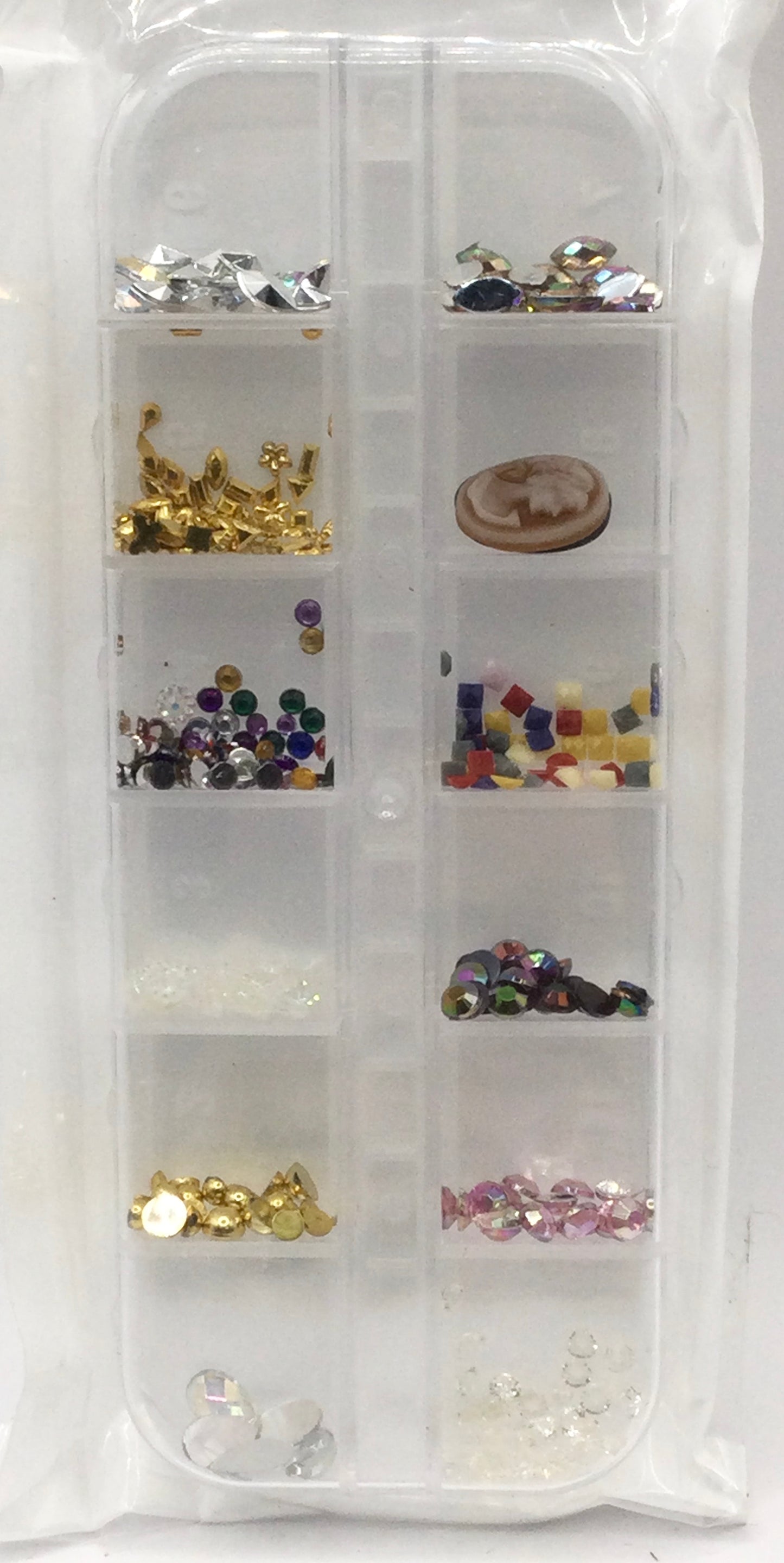 Queen - Assorted Rhinestones - Stones82