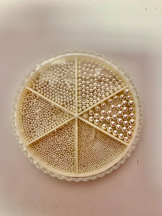 Queen - Assorted Rhinestones - Stones84