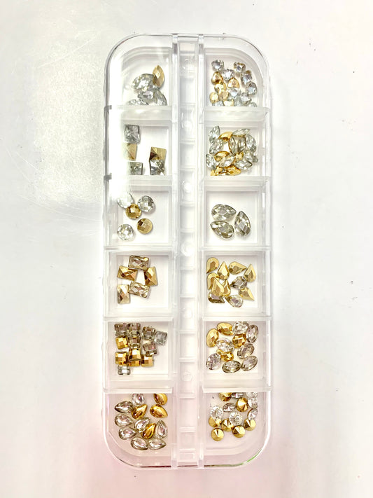 Queen - Assorted Rhinestones - Stones62
